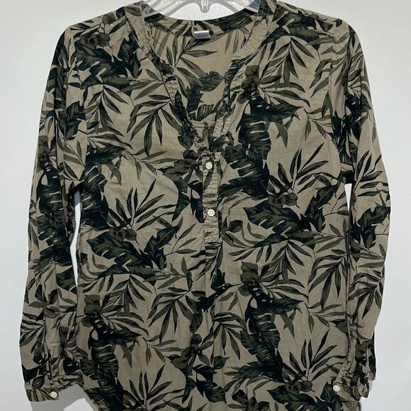 Old Navy Women's Green Tropical Split Neck Half Button Long Sleeve Blouse Medium - Picture 3 of 8
